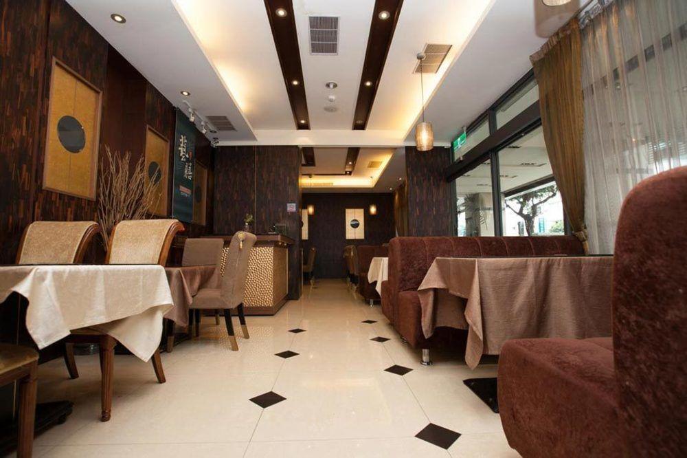 Mila Hotel Taichung Buitenkant foto