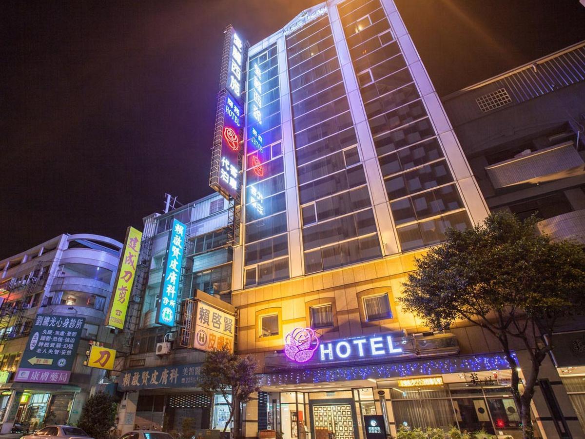 Mila Hotel Taichung Buitenkant foto